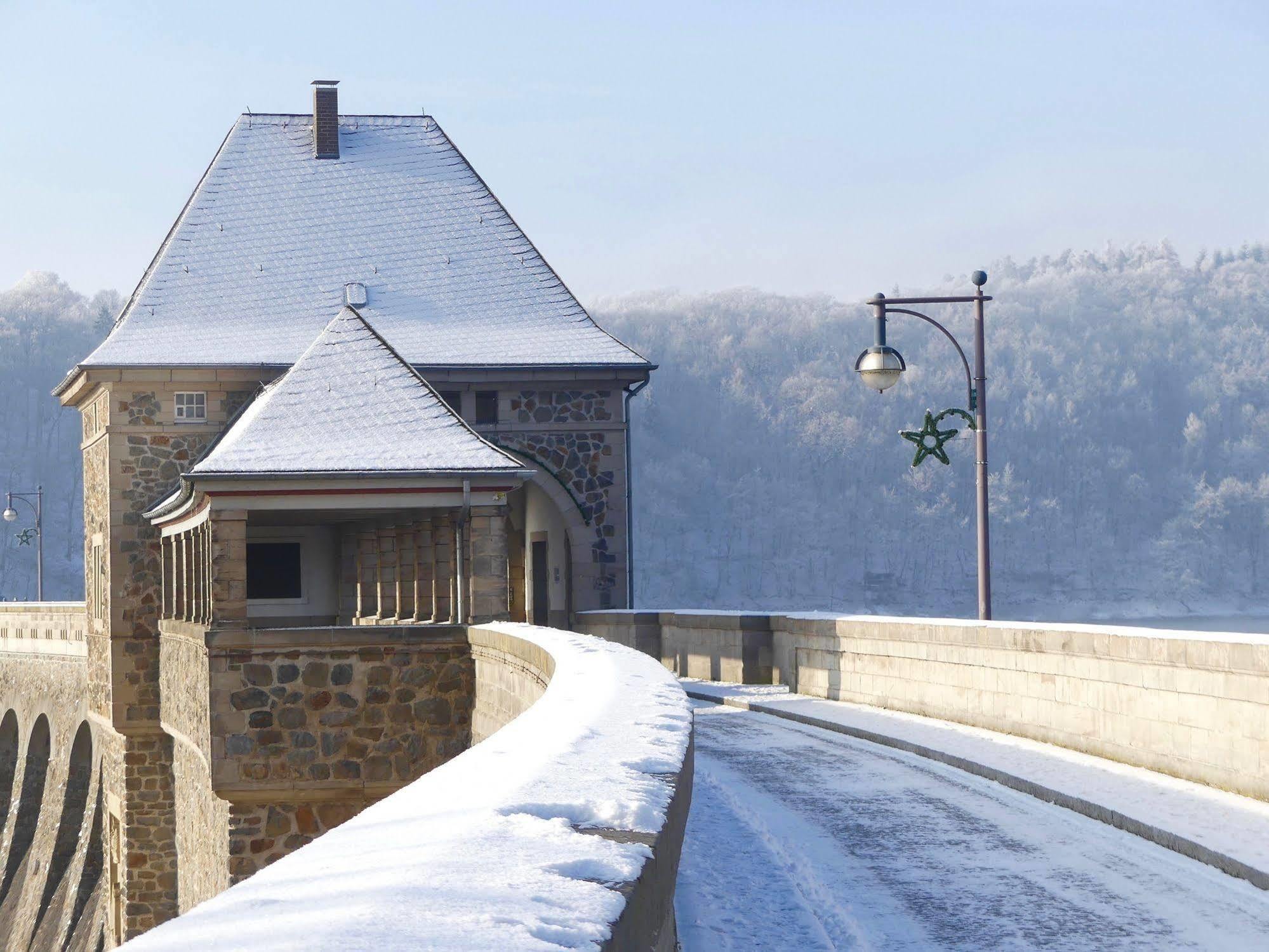 Ringhotel Roggenland Waldeck  Exteriör bild