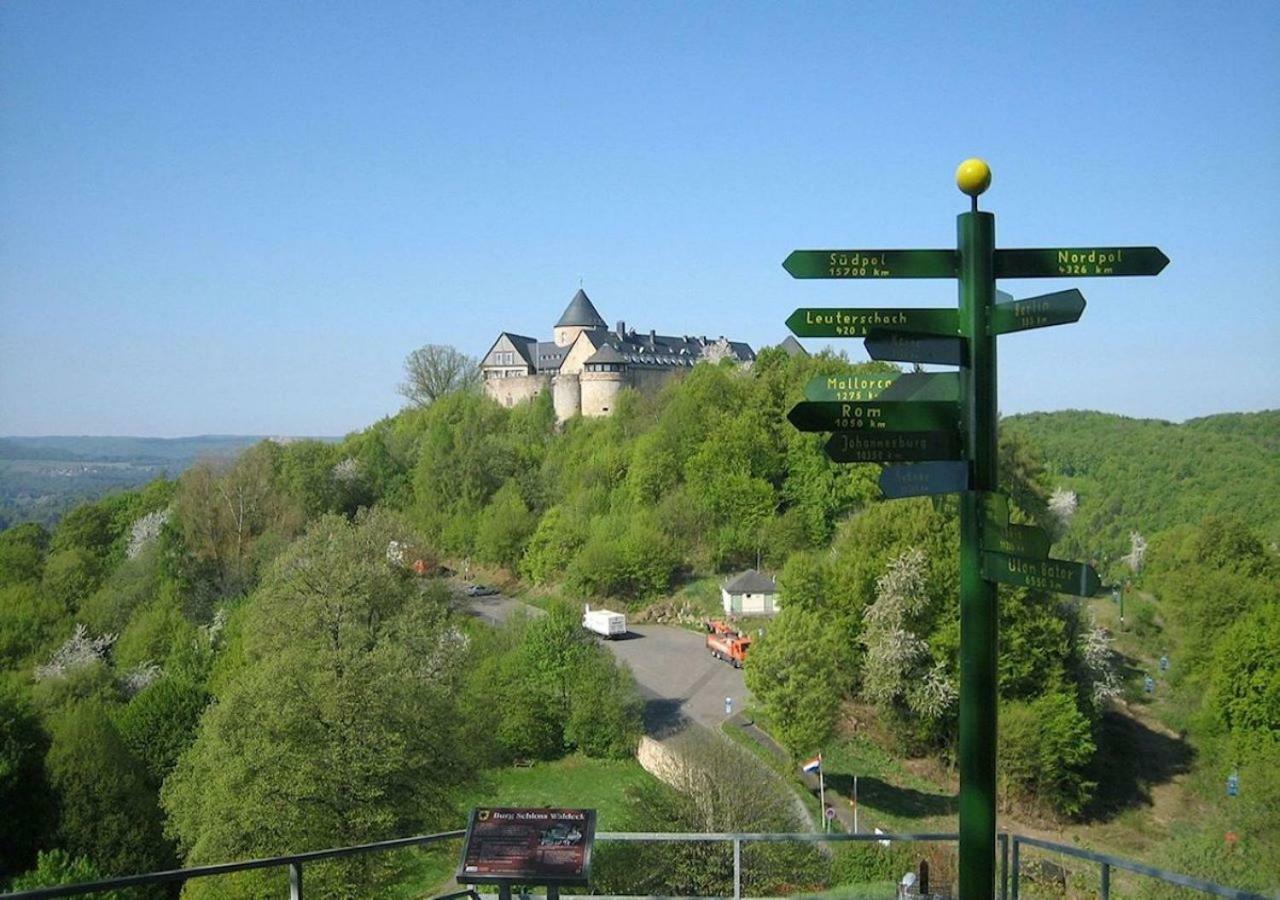 Ringhotel Roggenland Waldeck  Exteriör bild